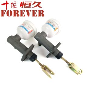 Clutch master cylinder 1604C21-010 Applicable to Dongfeng Mengshi EQ2050B 4X4 Driver Off-road Vehicle